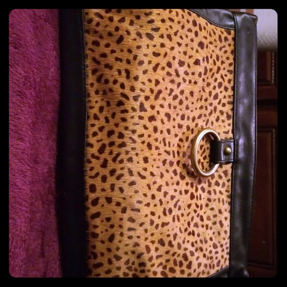 Bananas Republic leather cheetah print clutch